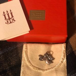 James Avery Angel Child Charm- Sterling Silver 👼